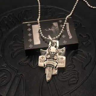 Chrome Hearts ক্রস এবং সোয়ার্ড পেন্ডেন্ট নেকলেস