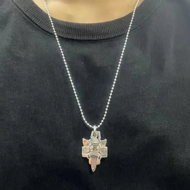 Chrome Hearts Croix et Épée Pendentif Collier 2