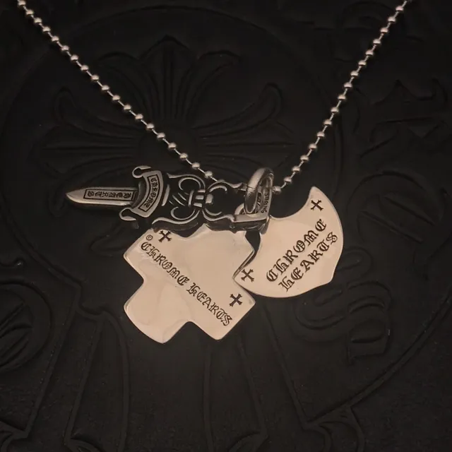 Chrome Hearts Croix et Épée Pendentif Collier 8