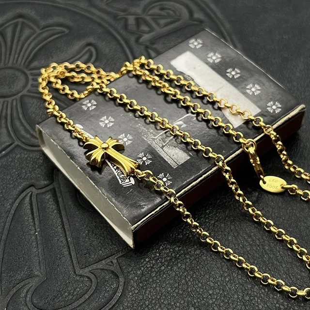 Chrome Hearts Pendentif Croix Chaîne Ovale Dorée 5