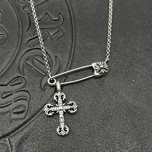 Chrome Hearts Collier Dague Épingle de Sécurité Collier Argenté Pendentif Fermoir Collier 6