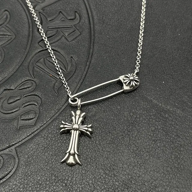 Chrome Hearts Collier Dague Épingle de Sécurité Collier Argenté Pendentif Fermoir Collier 8