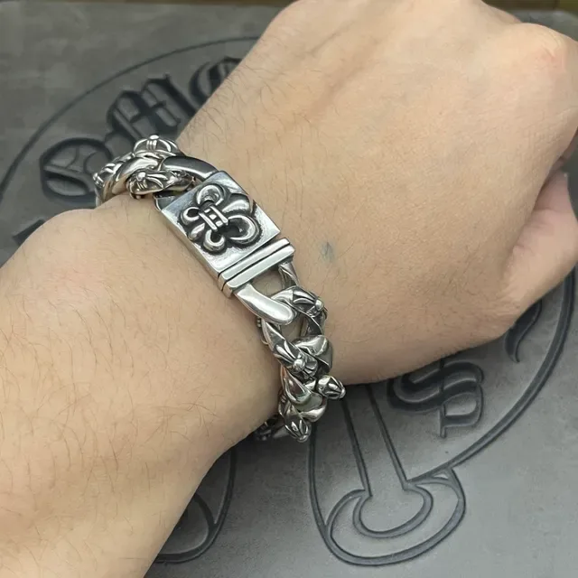 Chrome Hearts Bracelet à Cadenas Argent Oxydé Motif Fleur-de-Lis Étoile Bracelets 6