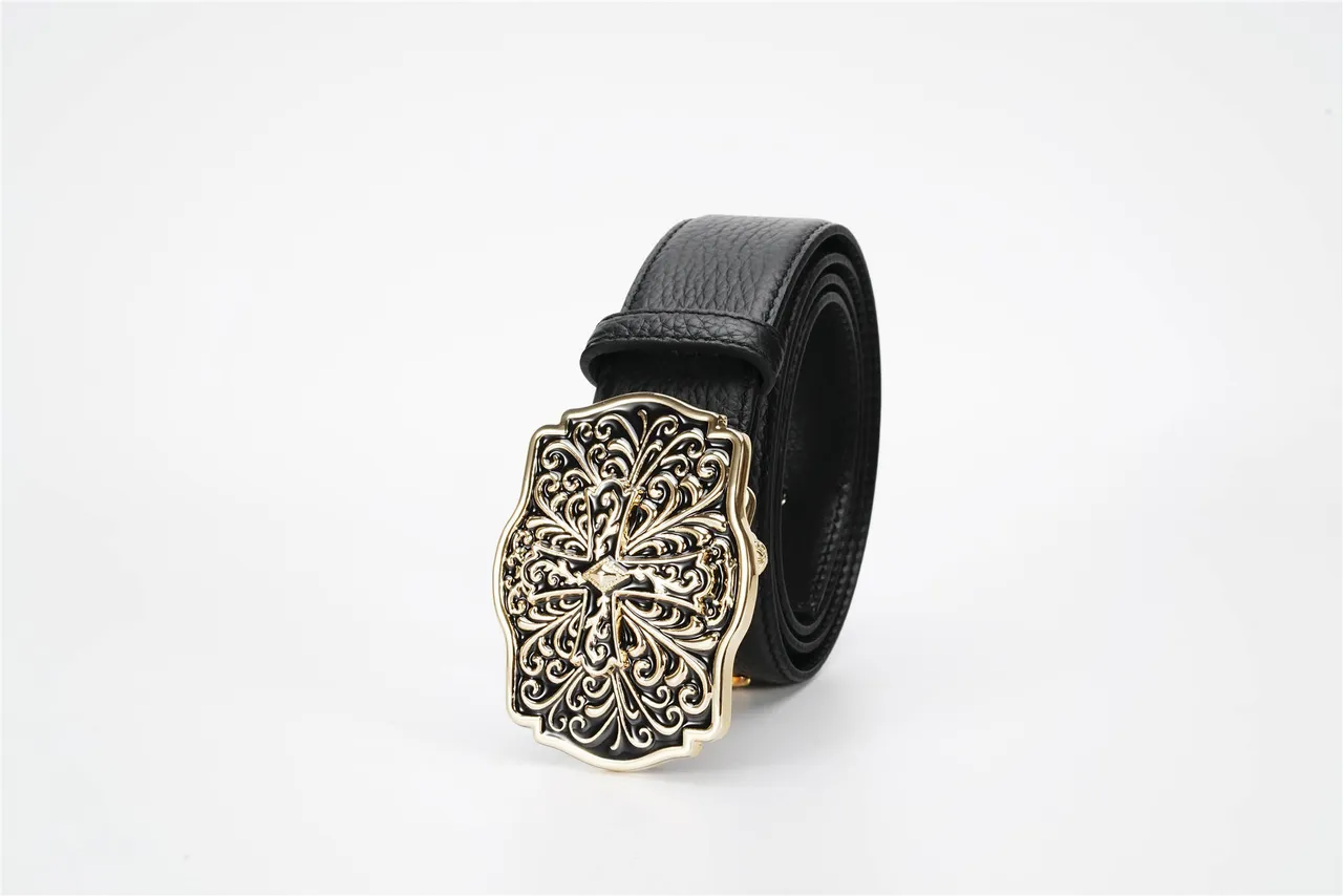 Chrome Hearts boucle de croix ornée ceinture en cuir noir 6