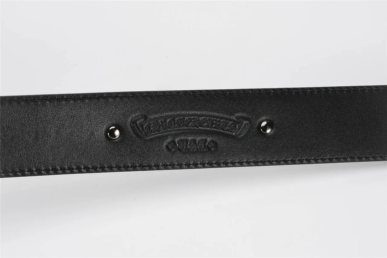 Chrome Hearts boucle de croix ornée ceinture en cuir noir 7
