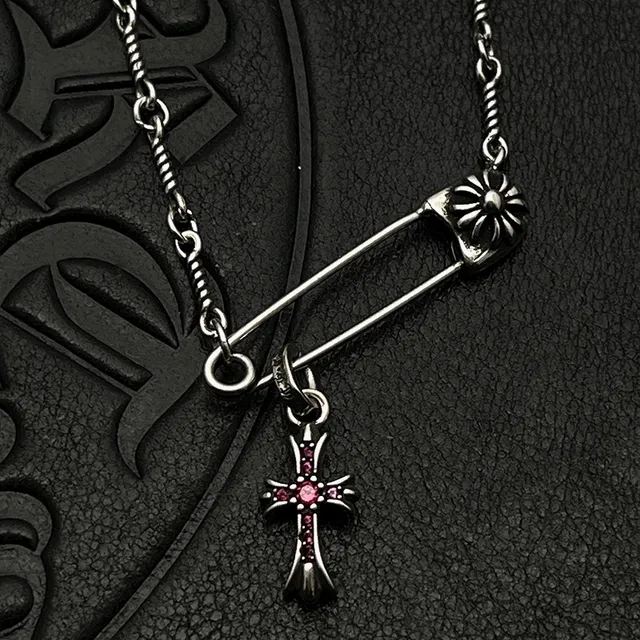 Chrome Hearts Collier de la Croix à Épingle de sûreté Attache en argent Pavé-Set Pendentif Collier 6