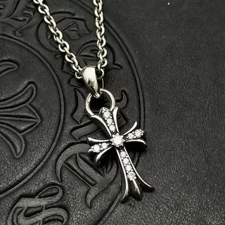 قلادة Chrome Hearts فضي أسود صليب غوتيك باڤيه كريستال 6