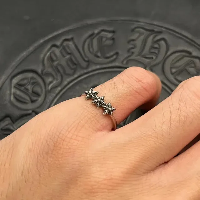 Chrome Hearts Plata Negro Oxidado Tres Motivos Florales Anillo 2