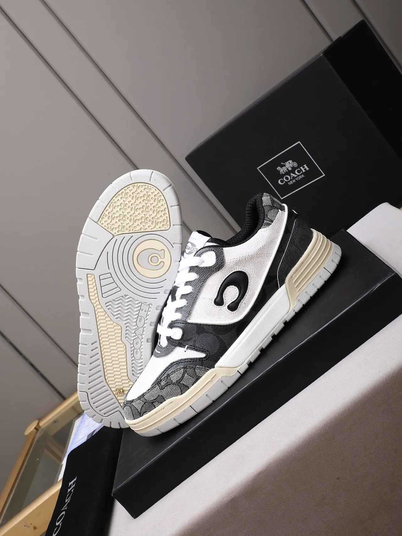 Coach Black Beige Low-Top Layered Leather-Mesh Upper Lifestyle Sneakers 4