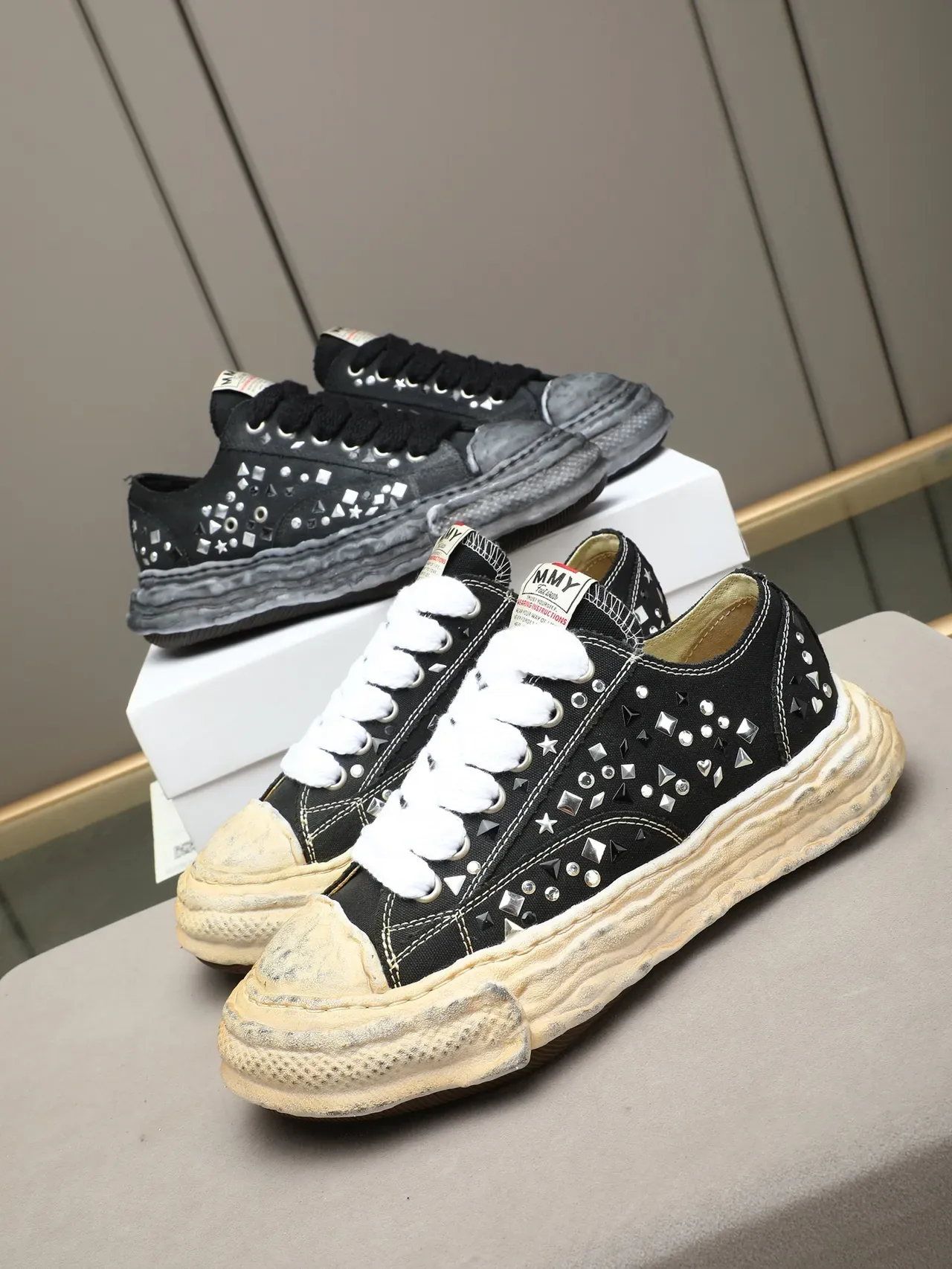 Converse Black White Studded Embellishment Distressed Cream Sole Sneakers 2