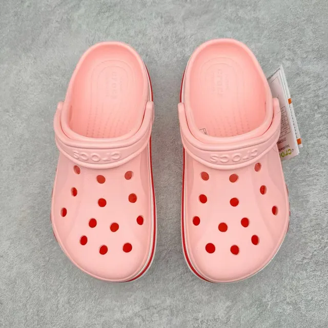 Crocs كلاسيك كلوج وردي أحمر بناء رغوة مسامي علوي كلوج 2