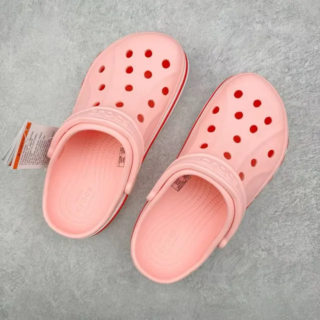 Crocs كلاسيك كلوج وردي أحمر بناء رغوة مسامي علوي كلوج 3