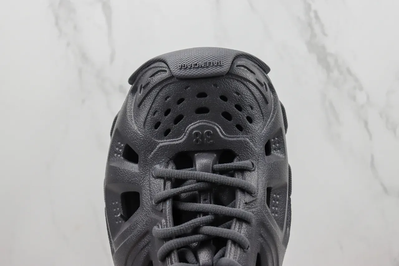 Crocs Gray Monolithic Molded Foam Ventilated Cutout Design Chunky Sneakers 6