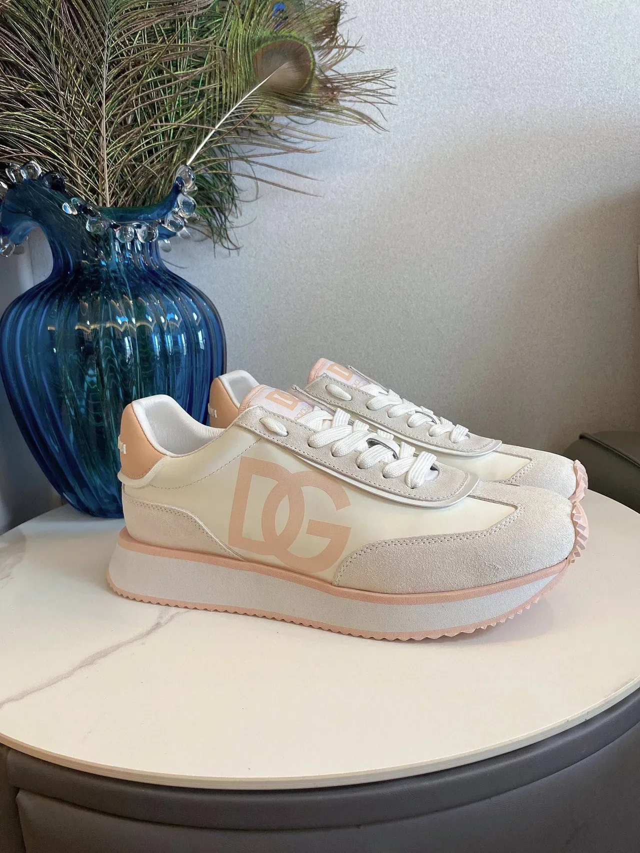 DC Shoes Beige Pink Platform Sole Suede And Synthetic Upper Lifestyle Sneakers 2