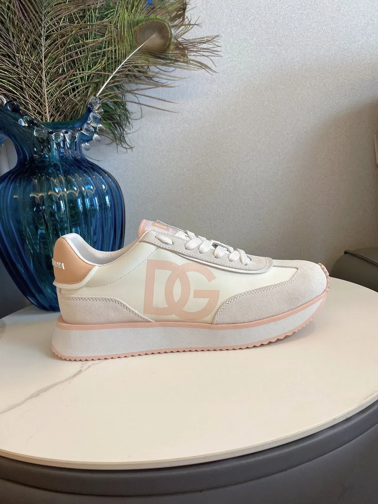 DC Shoes Beige Pink Platform Sole Suede And Synthetic Upper Lifestyle Sneakers 4