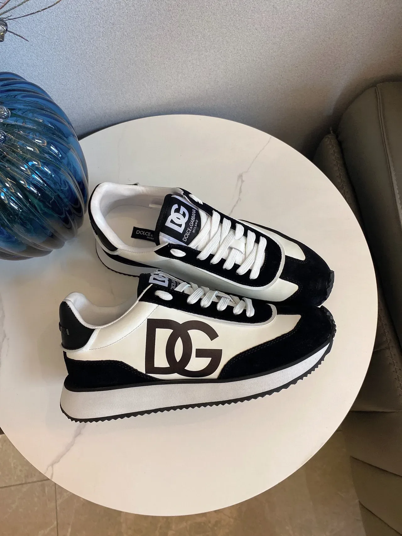 DC Shoes Black Beige Retro Runner Silhouette Suede And Leather Paneling Lifestyle Sneakers 3
