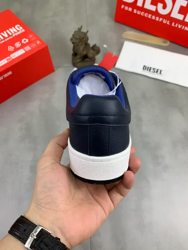 Diesel Navy White Leather Upper Contrast Laces Sneakers 3