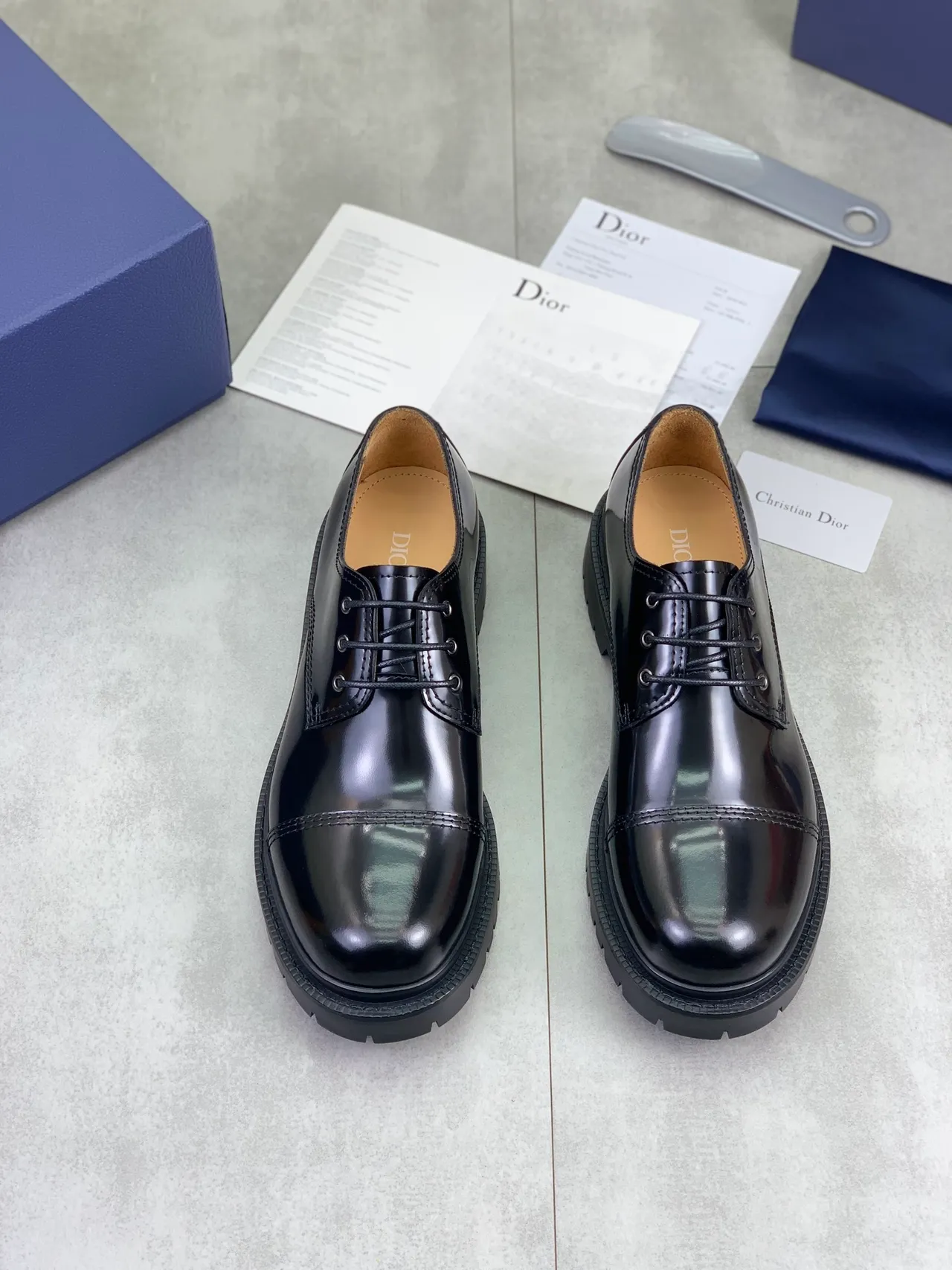 Dior B23 Sapatos Oxford pretos com cap-toe e sola lug 5