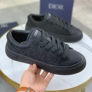 ديور B23 Embossed Oblique أسود سنيكرز لايف ستايل