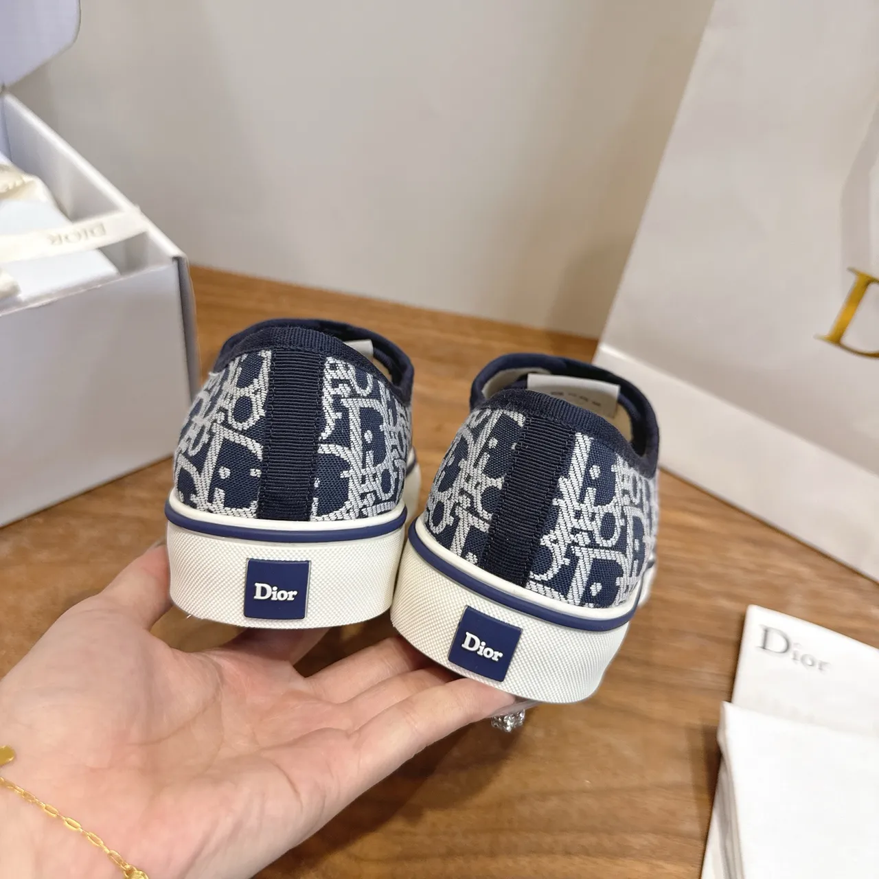 Dior B23 Navy and White Oblique Monogram Lifestyle Sneakers 3
