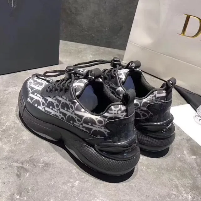 Dior B23 Oblique Print Black and White Lifestyle Sneakers 2