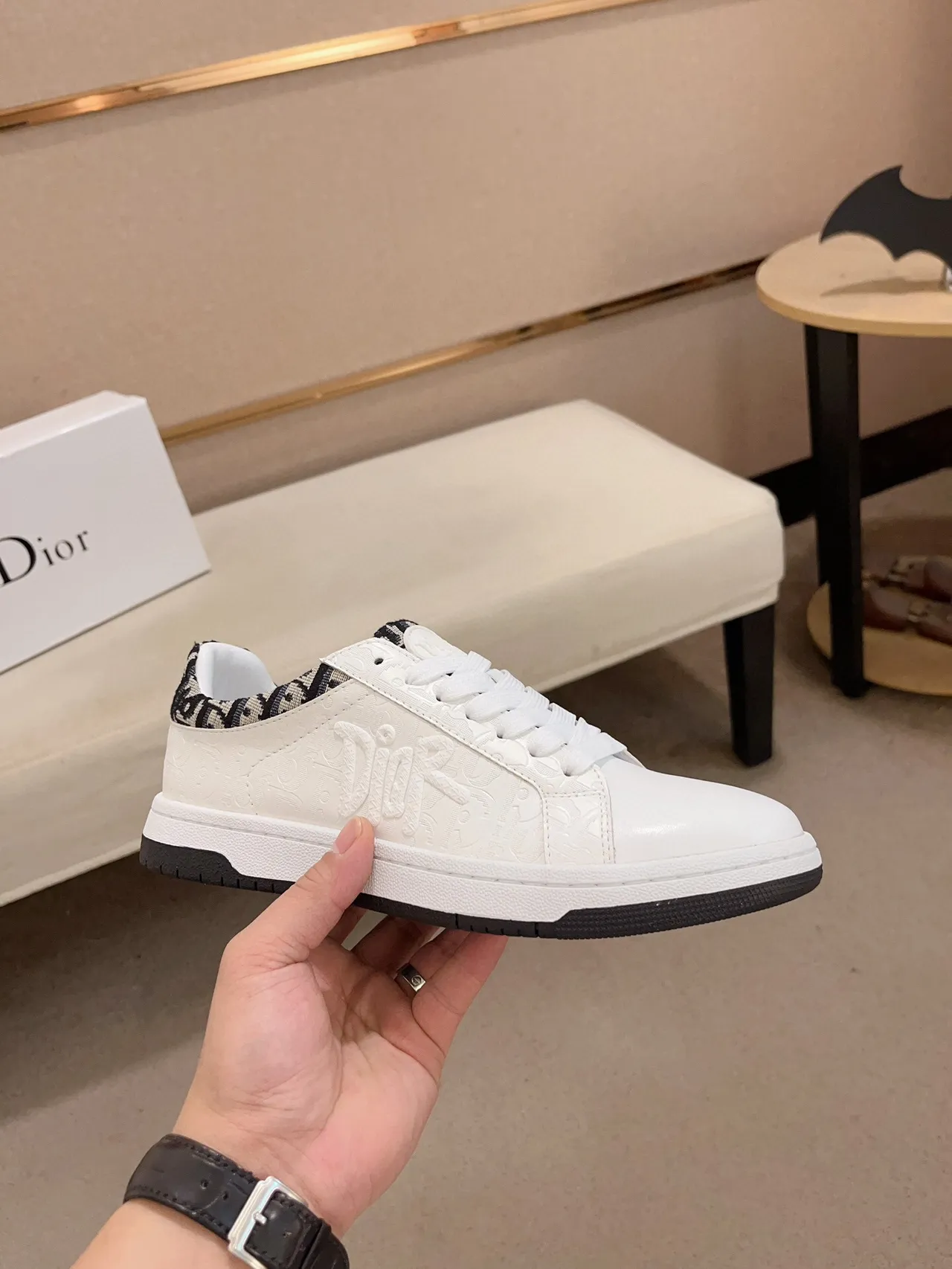 Dior B23 White and Black Oblique Lifestyle Sneakers 5