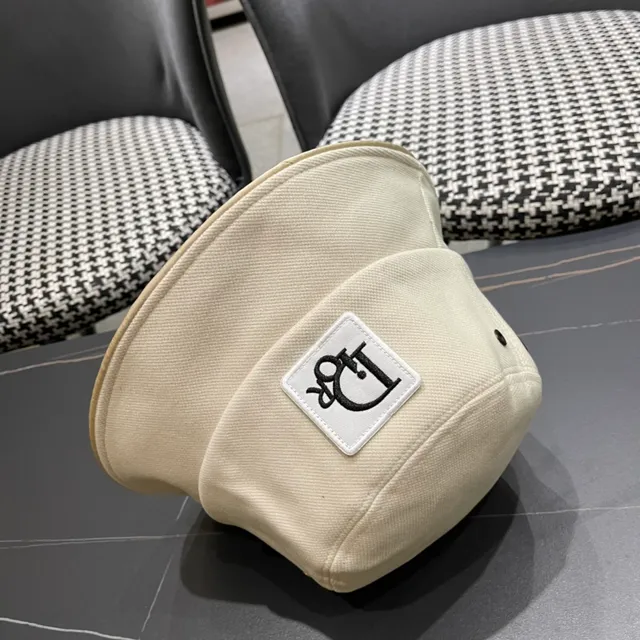 Dior Beige Black Structured Fabric Contrasting Interior Bucket Hat 10