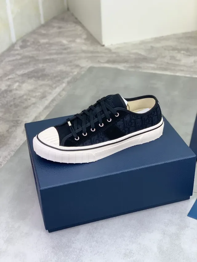 Dior Black Beige Textured Canvas Upper Chunky Ridged Rubber Sole Lifestyle Sneakers 4