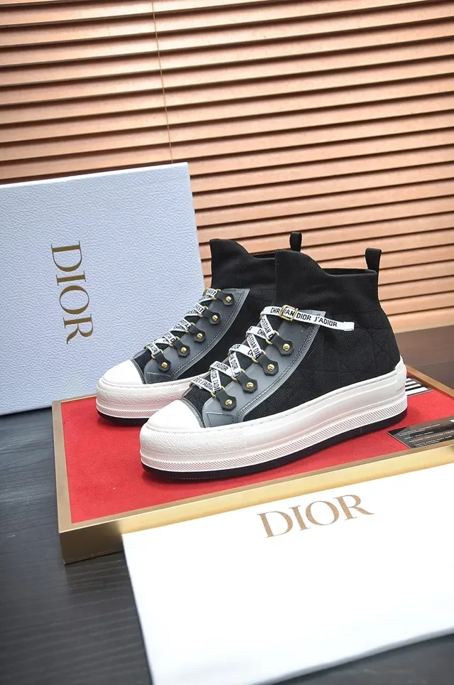 Dior Chaussures Lifestyle Noir et Gris Montantes à Encolure Chaussette Tricotées avec Détail de Sangle Marquée 4