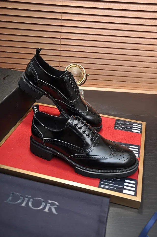 Dior Black Wingtip Patent And Smooth Leather Brogue 4