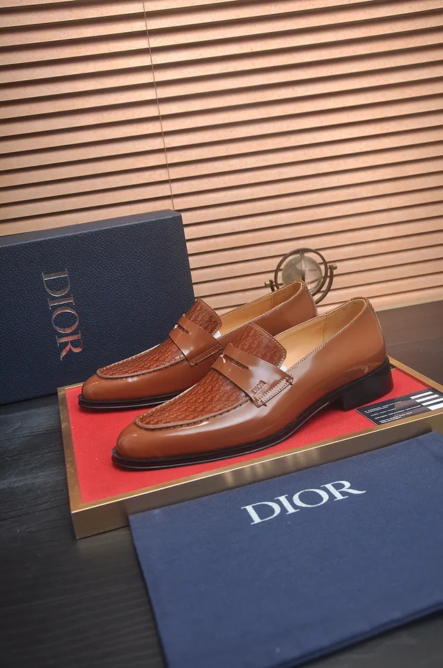 Dior Brown Black Polished Tan Leather Embossed Oblique Pattern Strap Loafer 2