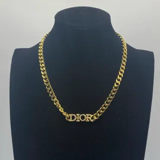 Collier Dior Logo Pendentif Chaîne Curb Dorée