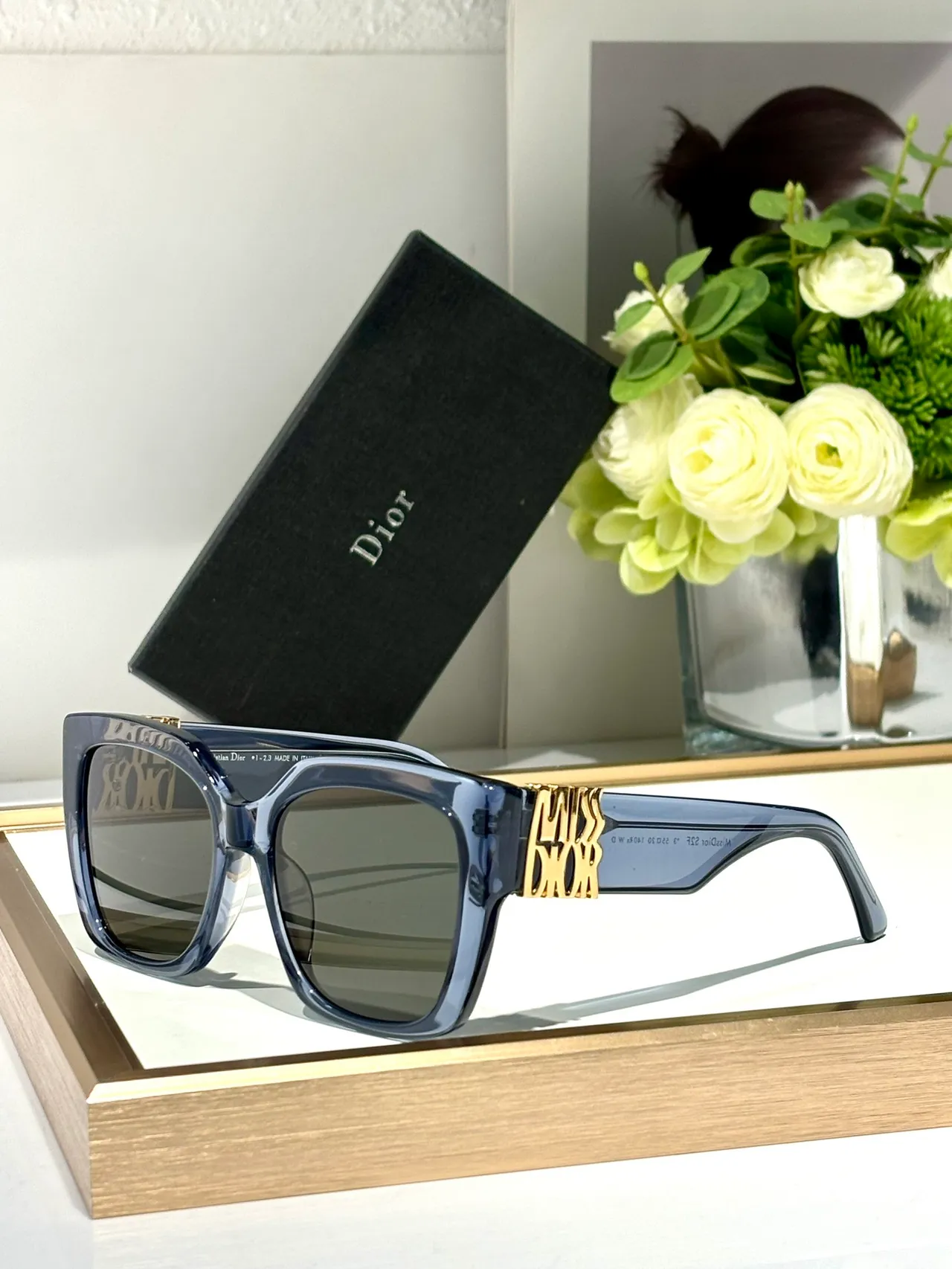 Dior Miss Dior Oversized Square Black Gradient Sunglasses 4