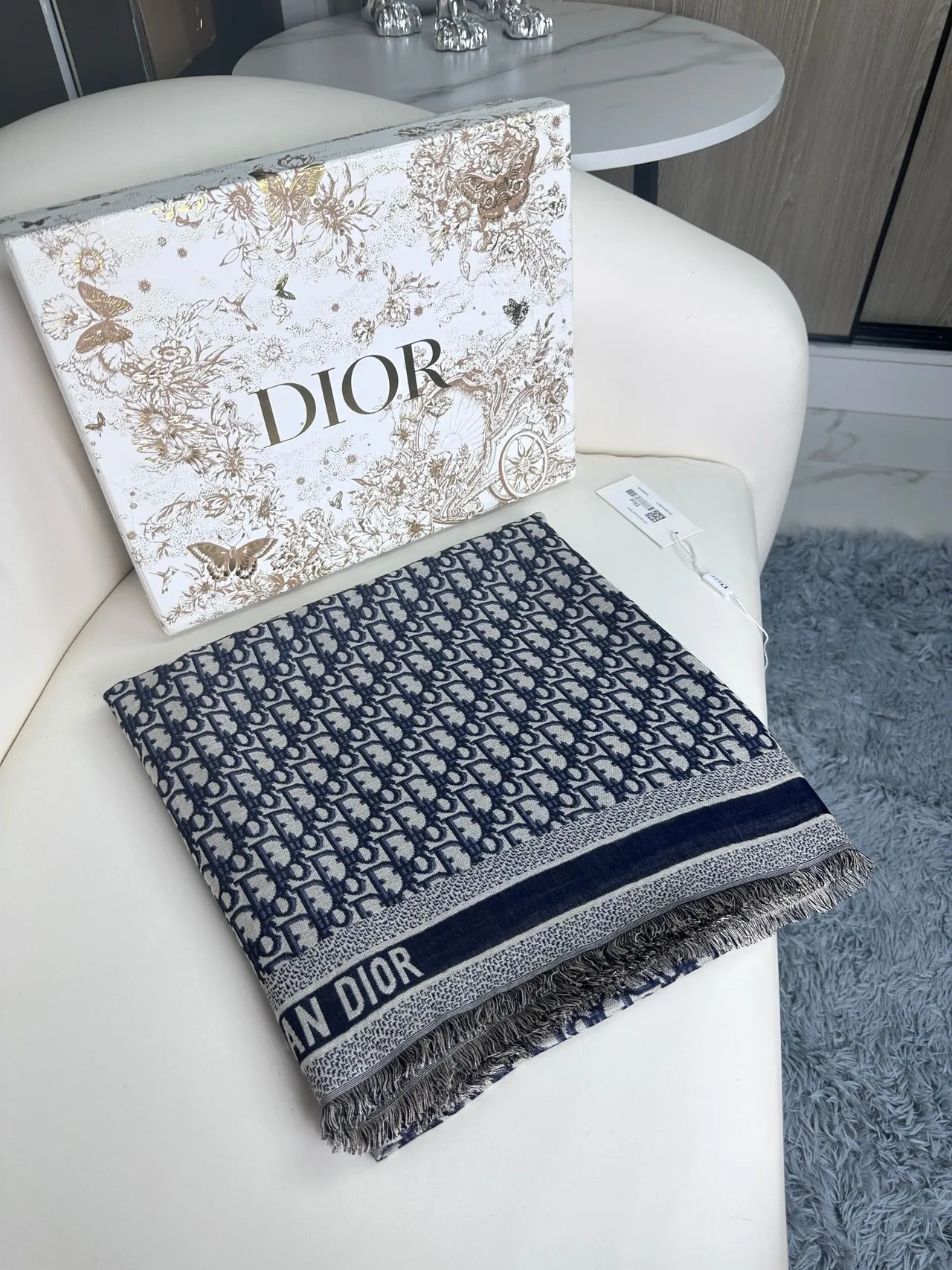 Dior Oblique bufanda reversible navy y beige de seda 6