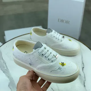 Dior White Beige Embroidered Bee Motif Floral Beadwork Lifestyle Sneakers