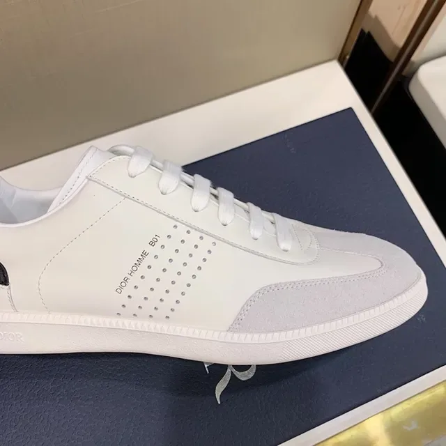 Dior White Black Low-Top Perforated Side Panel Lifestyle Sneakers 4