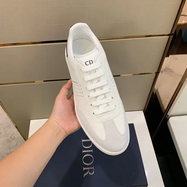 Dior White Black Low-Top Perforated Side Panel Lifestyle Sneakers 9
