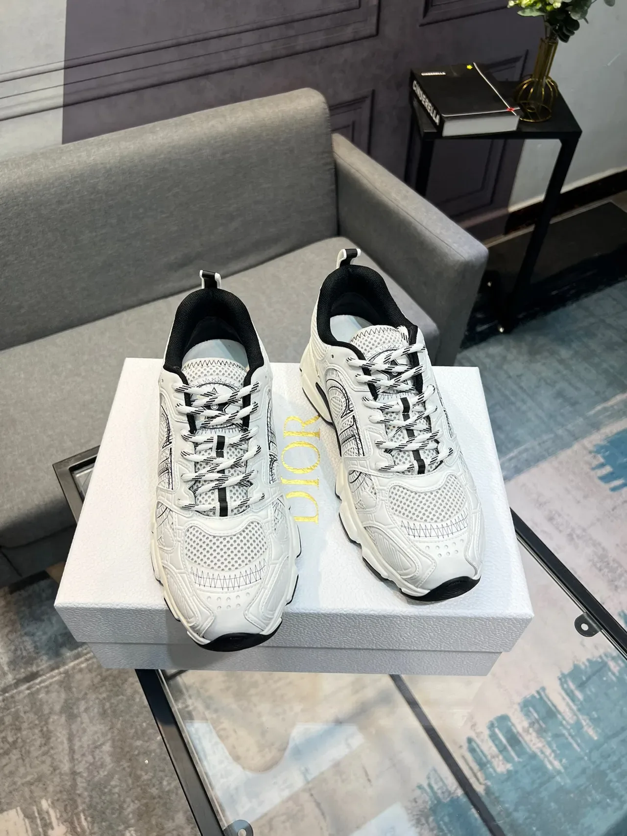 Dior White Black Sole Perforated Mesh Upper Chunky Sneakers 4