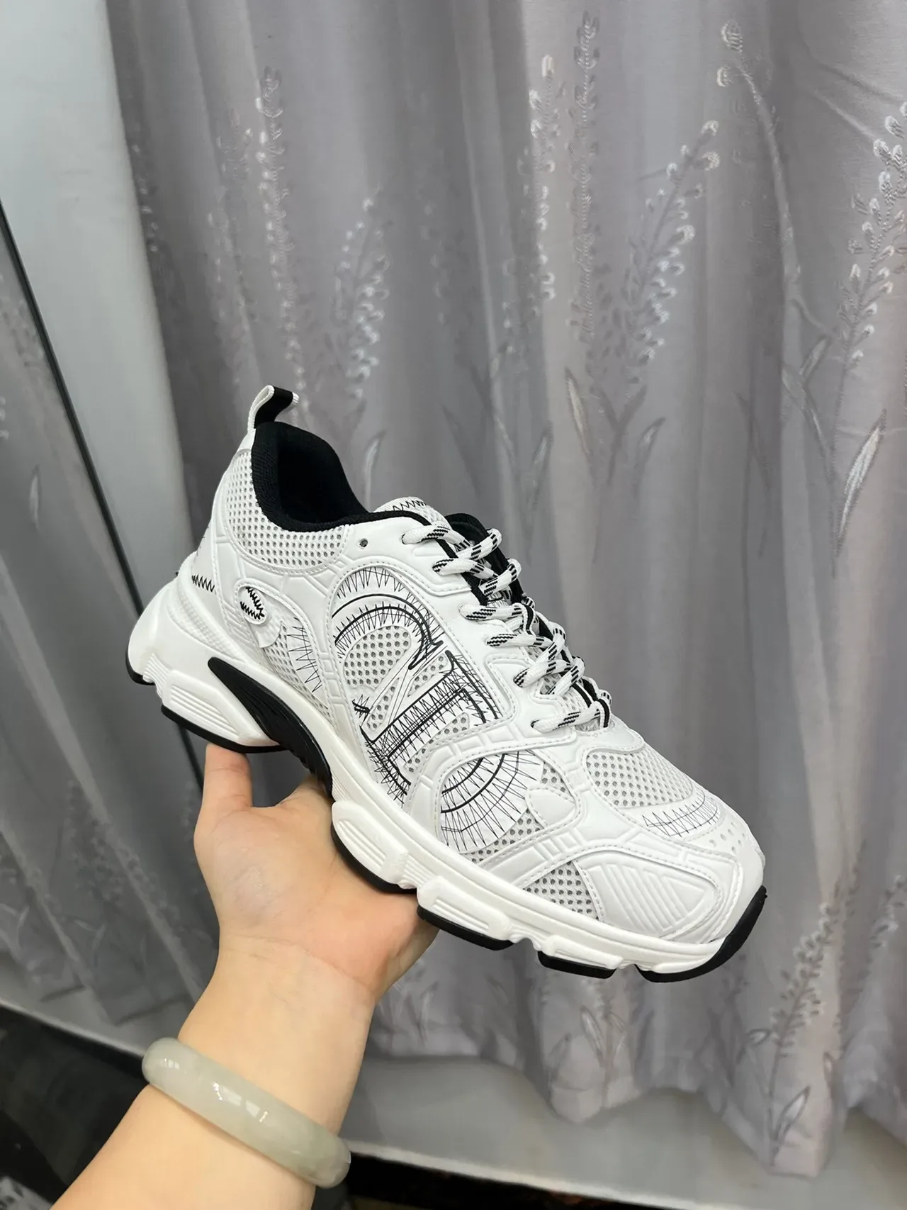 Dior White Black Sole Perforated Mesh Upper Chunky Sneakers 5