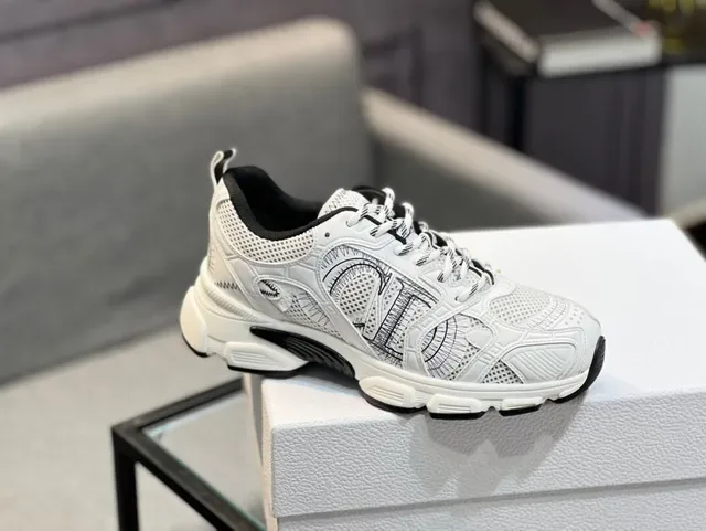 Dior White Black Sole Perforated Mesh Upper Chunky Sneakers 9