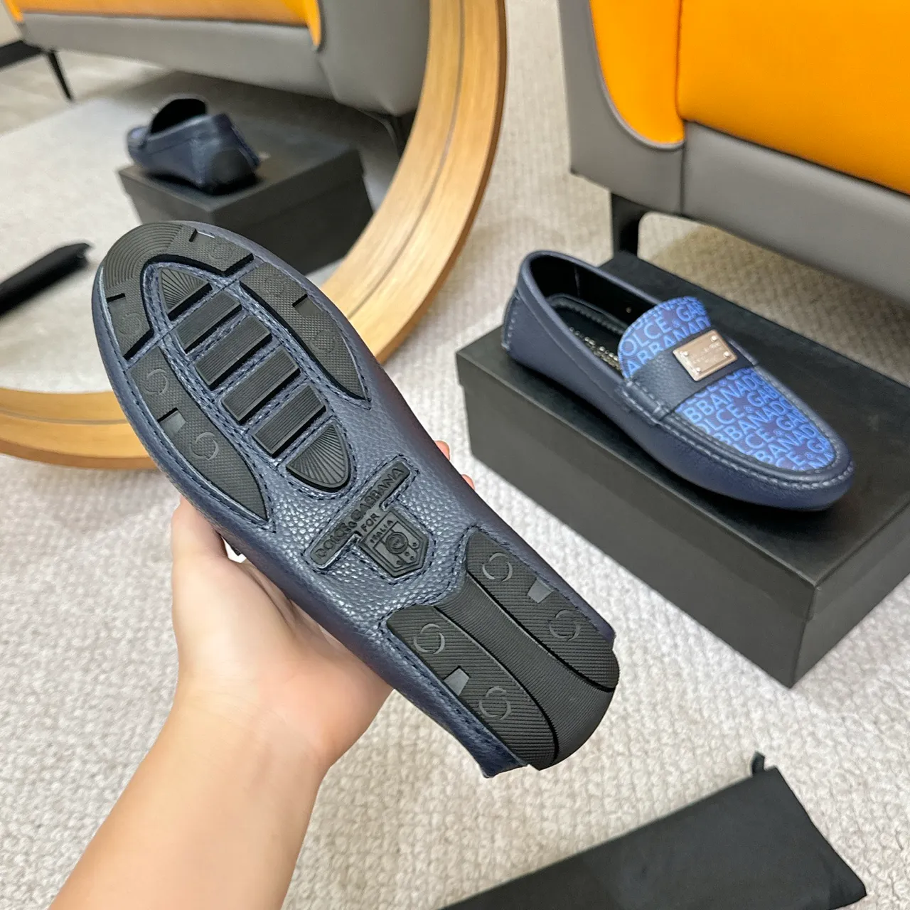 Dolce & Gabbana Portofino Mocassin Bleu Marine Monogram-Print Vamp Plaque Métal Accent 7
