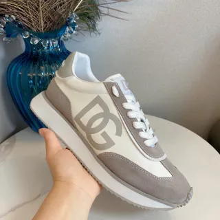 Dolce & Gabbana 米灰色 超大 DG Monogram 混合麂皮和光滑皮革 生活方式运动鞋