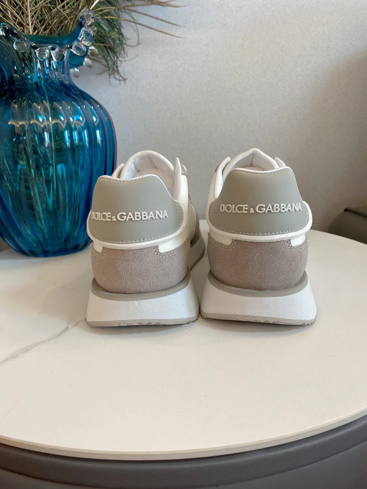 Dolce & Gabbana Beige Gris Oversize DG Monogram Mélange de Daim et Cuir Lisse Lifestyle Sneakers 4