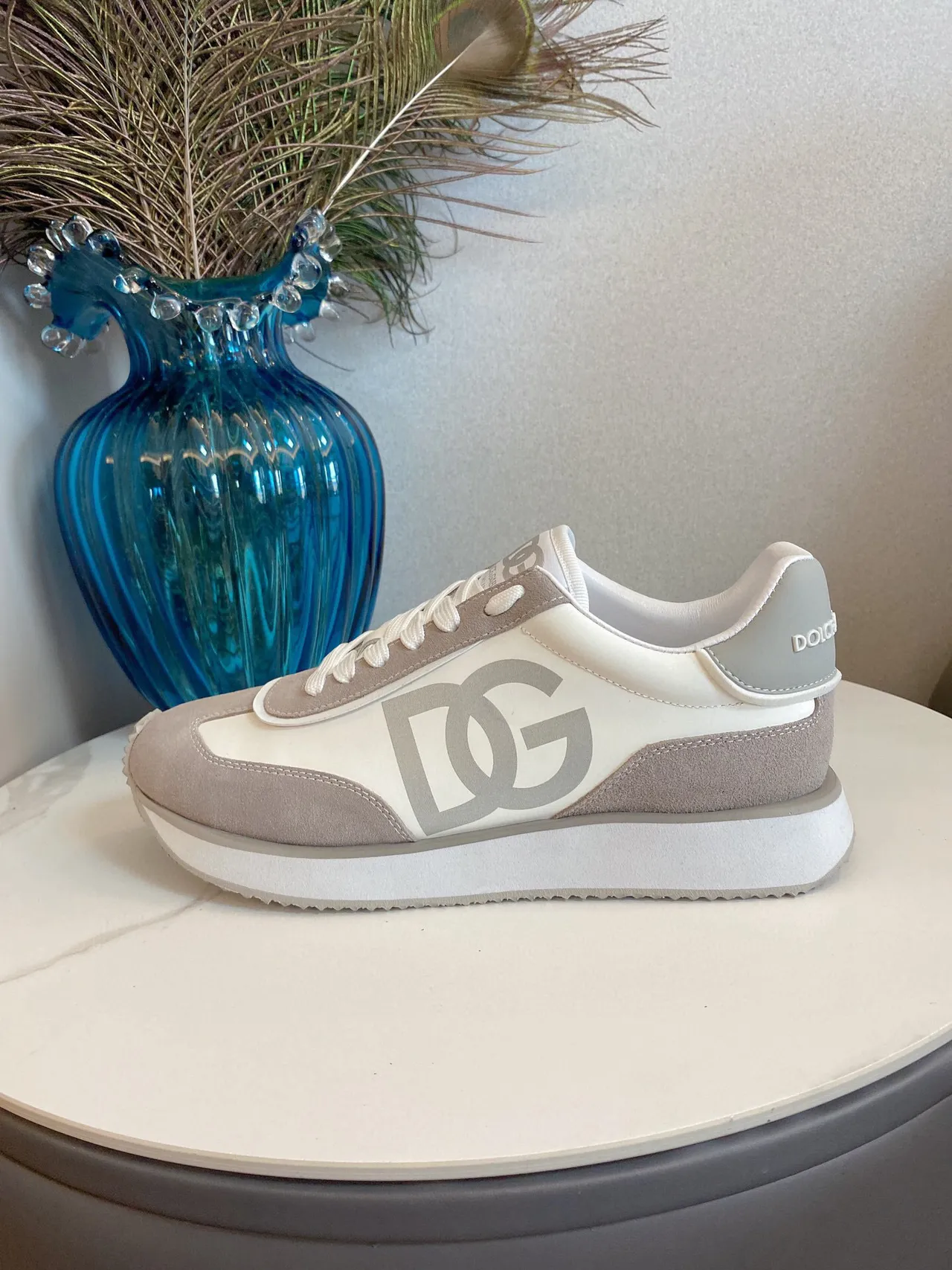 Dolce & Gabbana Beige Gris Oversize DG Monogram Mélange de Daim et Cuir Lisse Lifestyle Sneakers 6