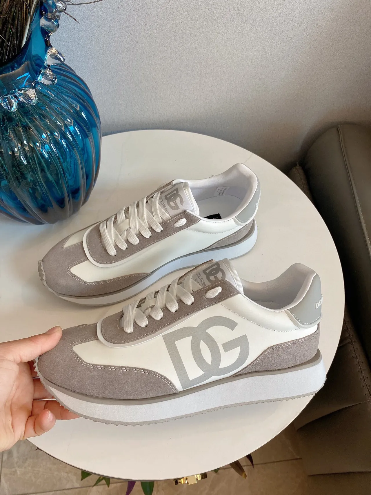 Dolce & Gabbana Beige Gris Oversize DG Monogram Mélange de Daim et Cuir Lisse Lifestyle Sneakers 8