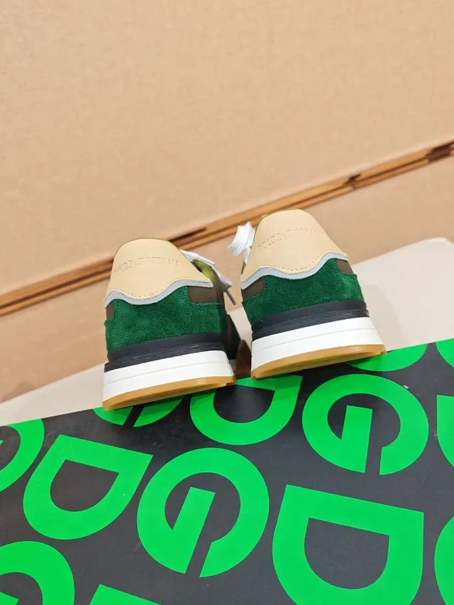 Dolce & Gabbana Vert Beige Empeigne Daim Et Maille En Couches Patch Logo DG Prominent Lifestyle Sneakers 3