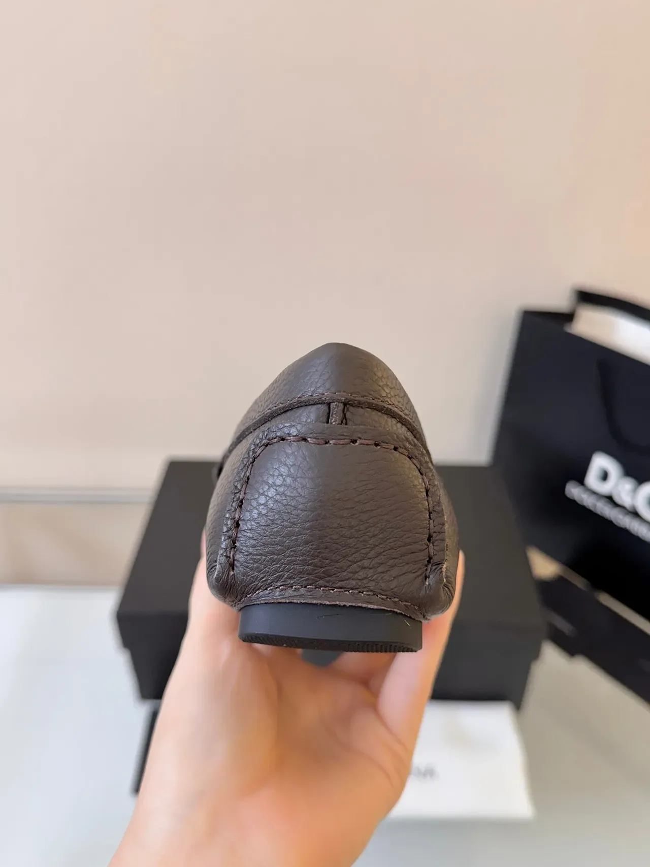 Dolce & Gabbana Portofino Marron Orange Cuir Grainé Doré DG Logo Boucle Mocassins 4
