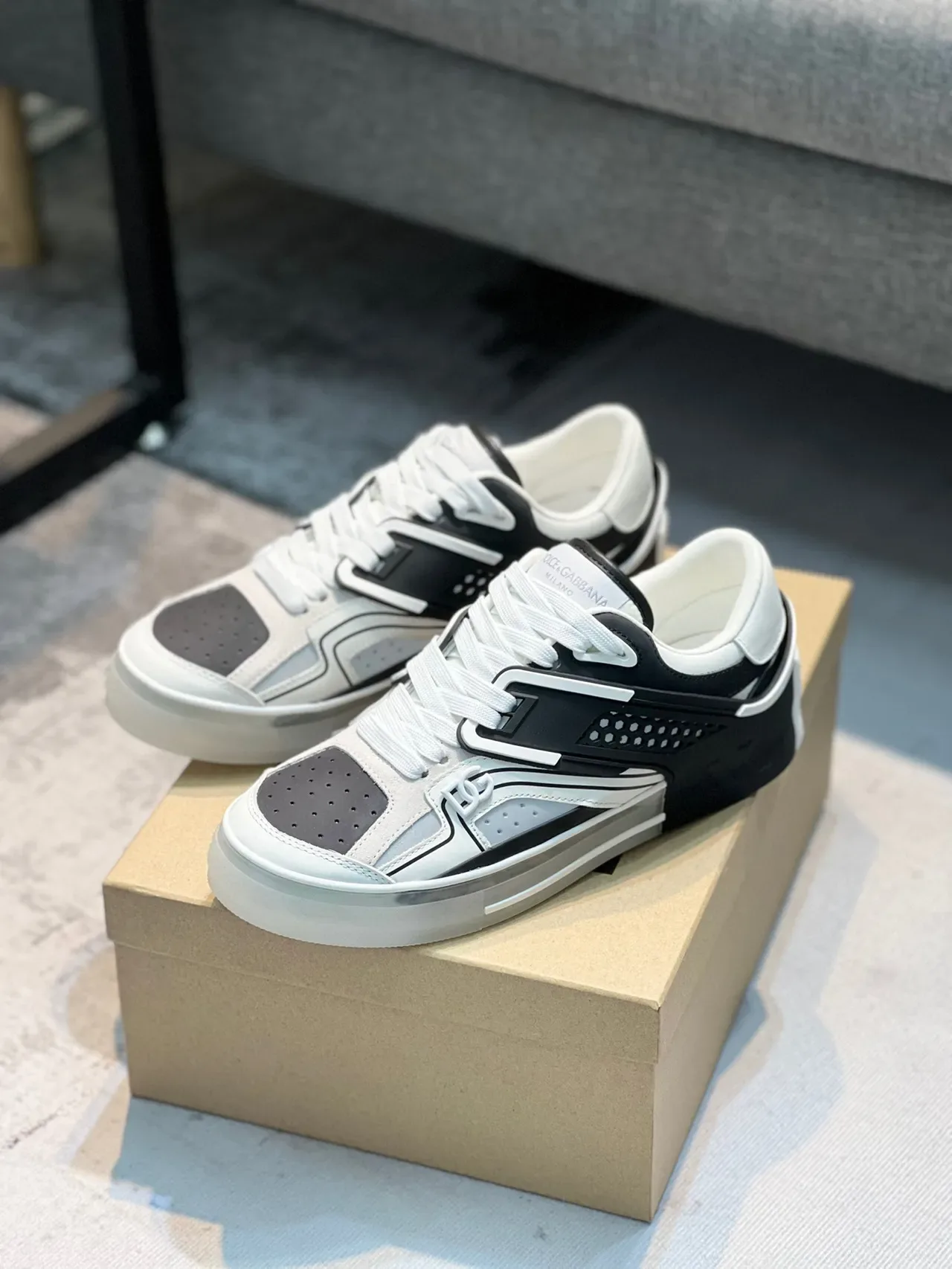 Dolce & Gabbana White Black Layered Synthetic Overlays Perforated Toe Cap Sneakers 7