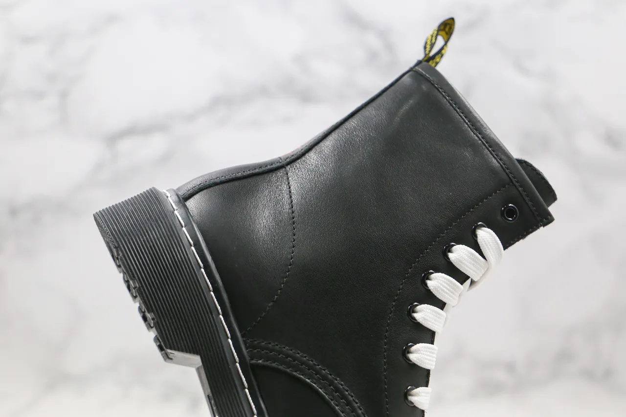 Dr. Martens Black White Smooth Leather Upper Contrast Stitching Martin Boots 6