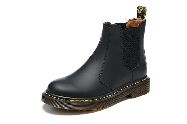 Dr. Martens Chelsea Boot Black Yellow Smooth Leather Elastic Side Gussets Chelsea Boots 5